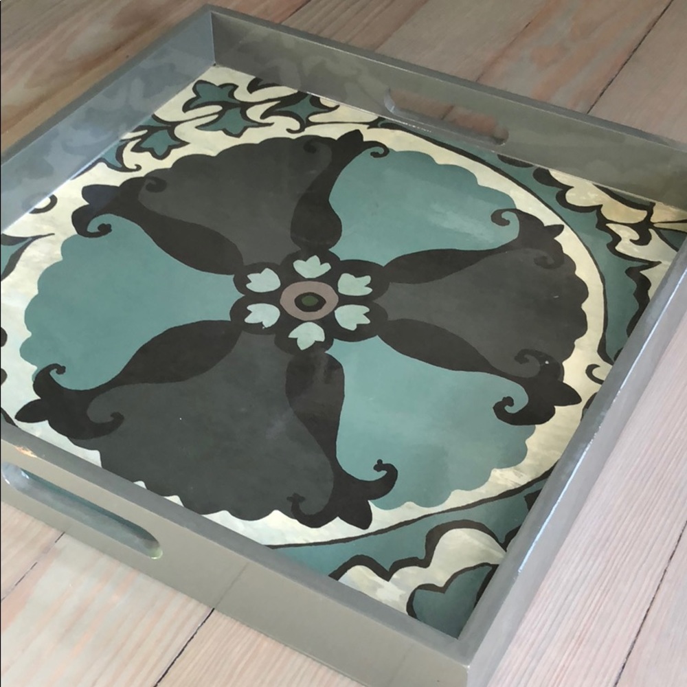 Tray